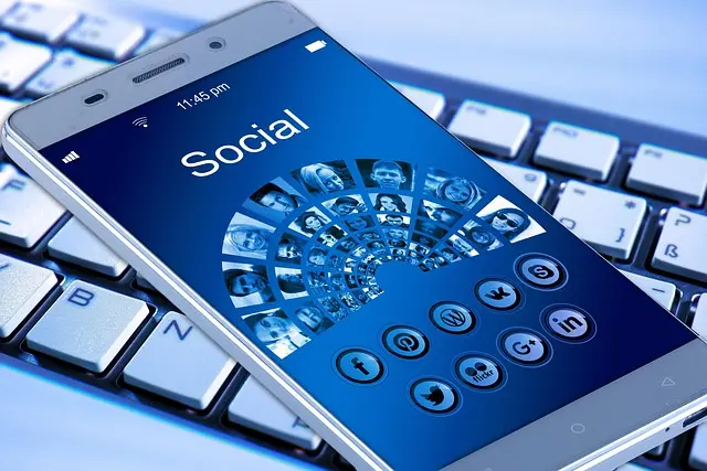 Comment les nouvelles fonctionnalités des réseaux sociaux changent l'engagement